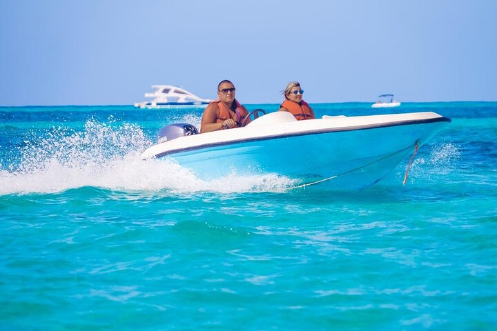 Rapid Boat Package with Transportation from Airport to Bavaro - Photo 1 of 5